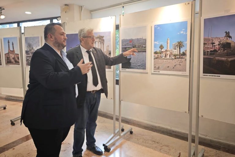 Dikey Kadrajın Işığında Şehrin Anlatısı: Mimari ve Mirasın Yükselişi