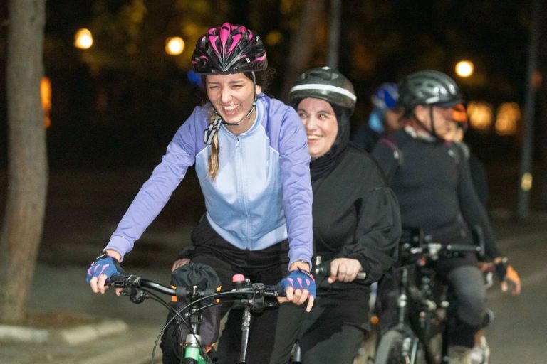 Görme Engeller İçin Pedal Sevinci: Tandemlerle Herkes İçin Erişilebilir Kent İçin Bir Adım