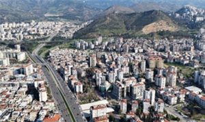 Güçlü Bağlantı, Akıllı Ulaşım: İzmir’de Girne–Nazım Hikmet Üst Geçidiyle Şehir İçinde Yeni Bir Akış Başlıyor