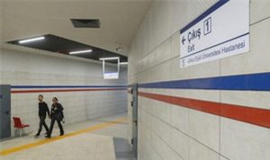 İzmir Metrosu’nda Yaya Tüneli ve Asansörle Hastaneye Güvenli Adımlar: Ulaşımda Yeni Bir Dönem Başladı