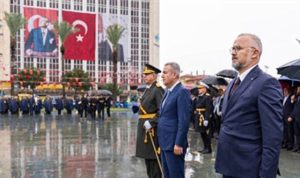 İzmir’de Cumhuriyet Coşkusu: 29 Ekim Kutlamalarının Büyüleyici Anları ve Önemli Anlar