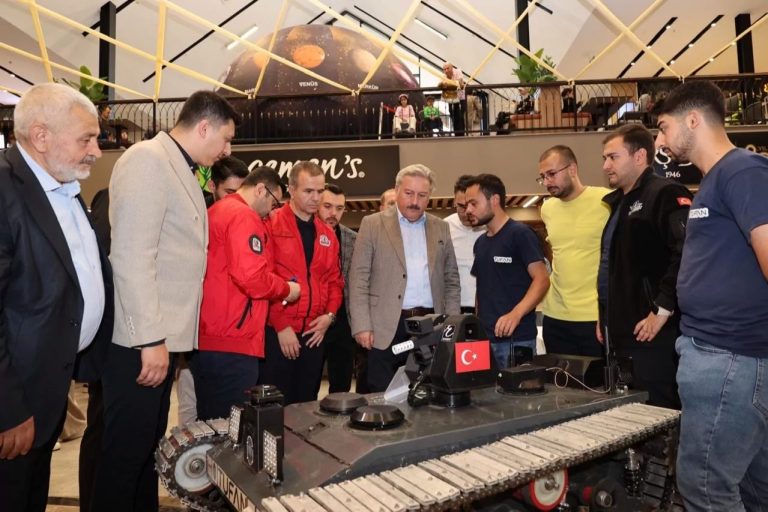Kayseri’de Geleceğe Yatırım: TEKNOFEST Destekli Gençlik ve Robotik İnisiyatifiyle Teknoloji Sevincini Buluşturan Gün