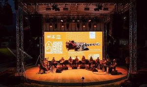 Kültürün Büyülü Akan Nehri: Konya’nın Mistik Müzik Festivali ve Uluslararası Dostluk Köprüleri