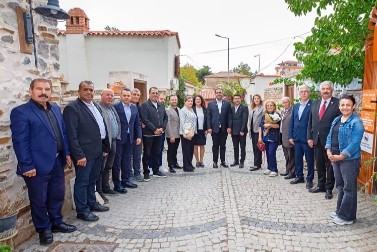 Narlıdere’de Muhtarlardan Diyalog Köprüsü: Dayanışma ve Hizmette Yeni Bir Dönem
