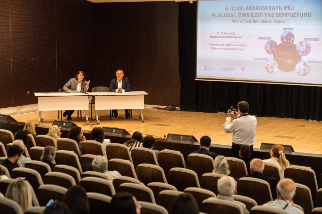 Yaş Dostu İzmir: Afetlere Karşı Yeni Bir Kent Planlaması Yolunda İleri Yaşlar Öncelikte