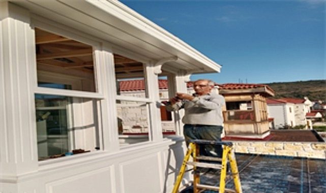 Zamanın Dikişleri: İzmir’in Kültürel Belleğini Örten Işık ve Sesler